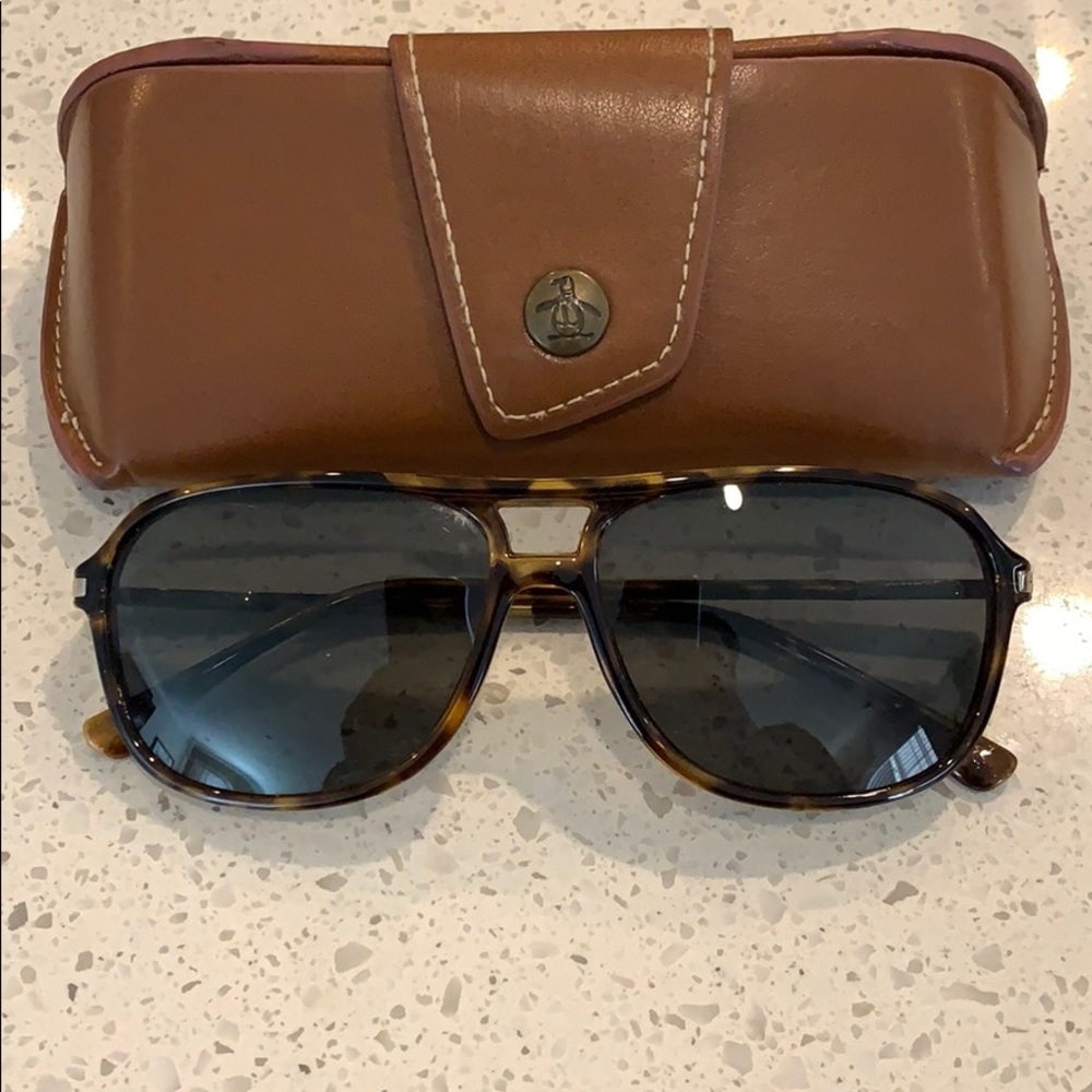 Penguin Aviator plastic frame brown turtle